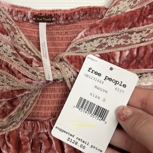 Free people velvet crop Size Small - Picture 2 of 3